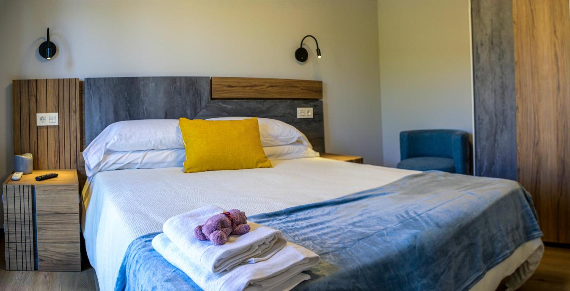 Apartamentos El Puente Covarrubias Ngoại thất bức ảnh